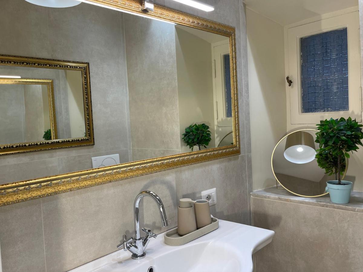 Spanish Steps Glamour & Sauna Luxury Apartment **** Řím Exteriér fotografie